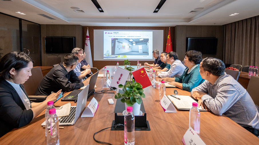 柞水縣縣長崔孝栓一行到三八婦樂集團(tuán)調(diào)研