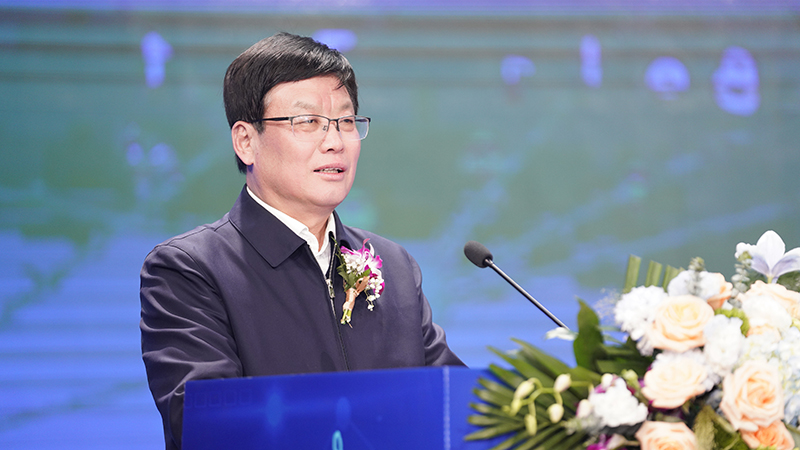 楊凌示范區(qū)管委會副主任董立民在陜西利昂娜干細(xì)胞產(chǎn)業(yè)園建設(shè)推進(jìn)會上的講話